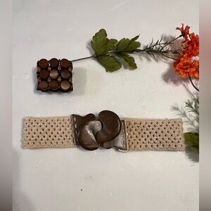 Elegant Tan Woven Belt with Wooden Buckle